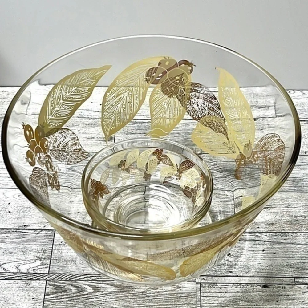 Vintage Mid Century Gold Leaf Bowl Set of 3